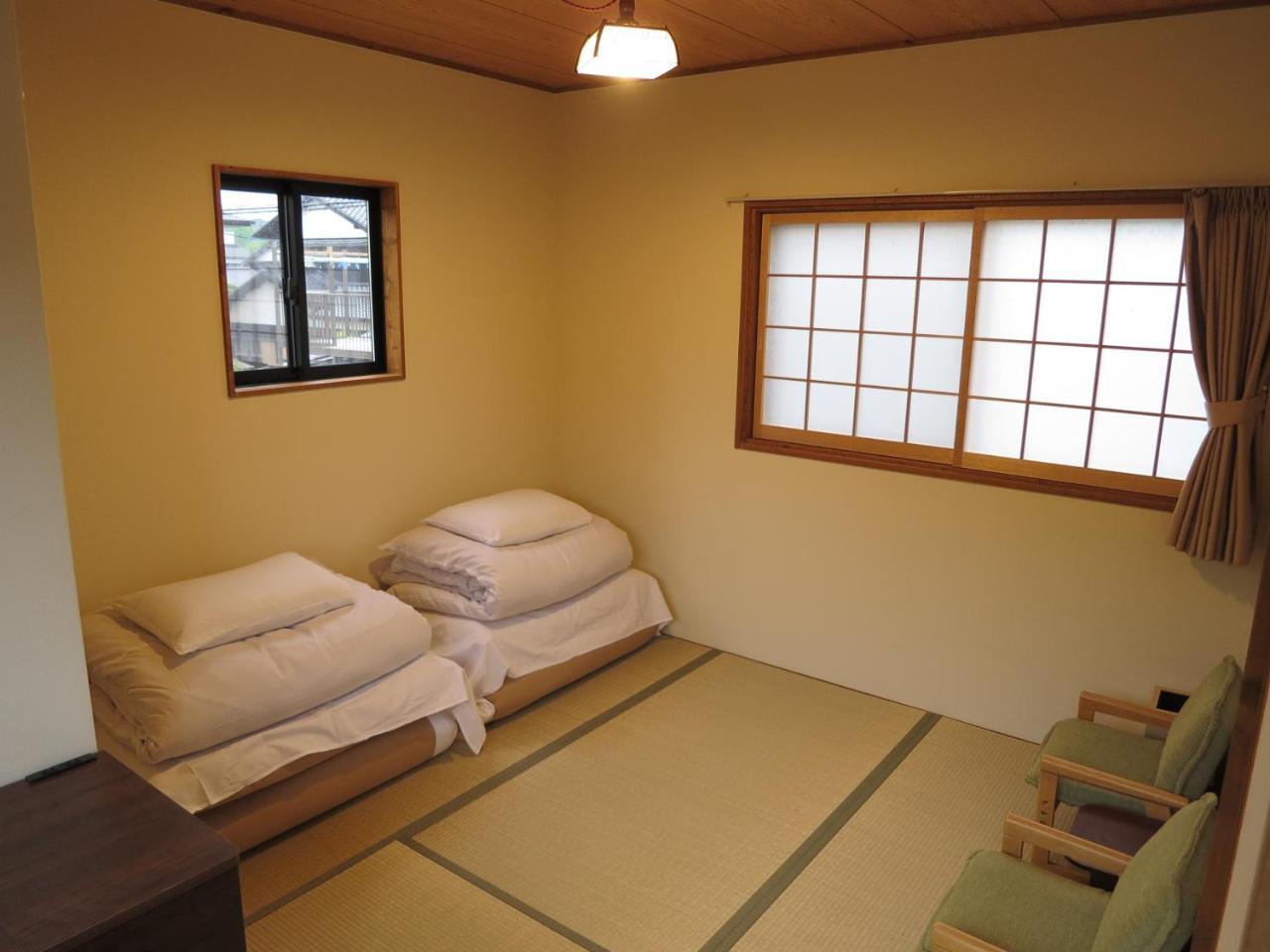 Guest House Roji To Akari Naoshima Exterior foto